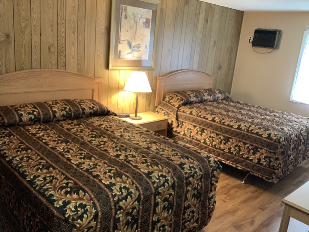 Comfort Double Room, 2 Queen Beds photo 3