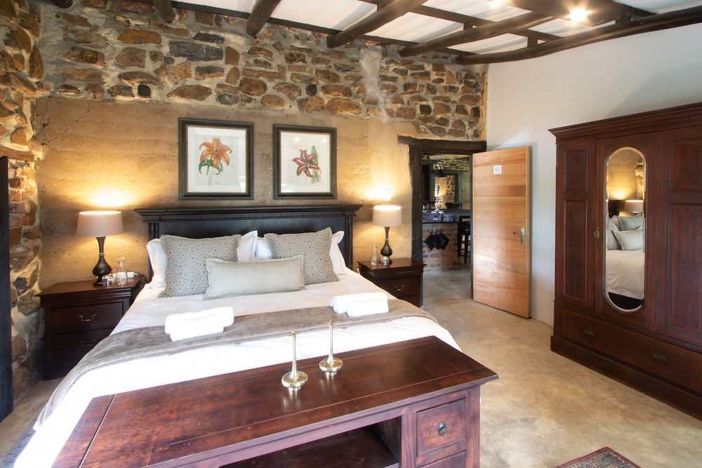 Garden Villa Room 17