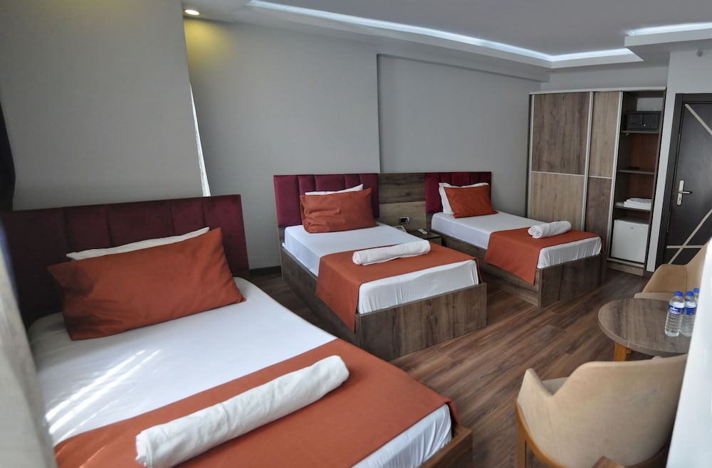 Triple Room photo 2