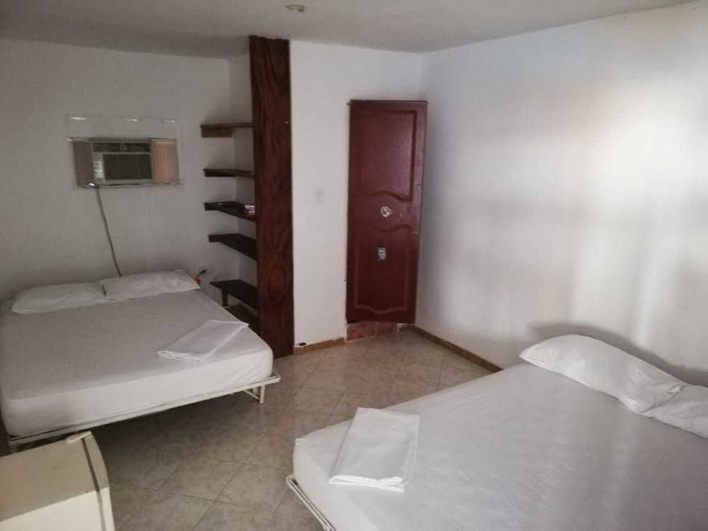 Quadruple Room, Multiple Beds (With A/C) photo 1