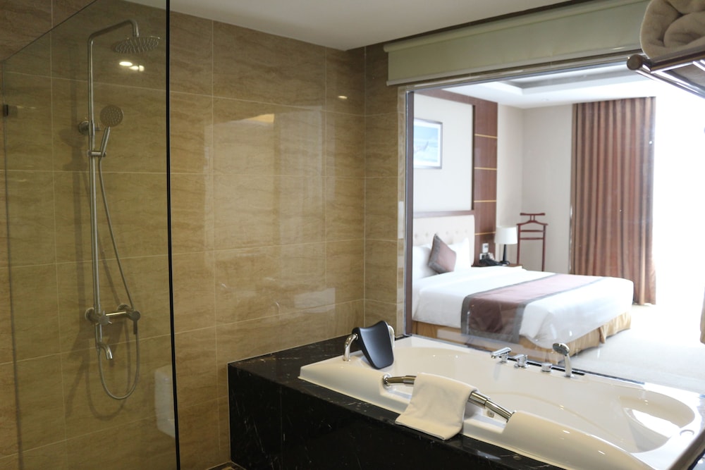 Executive Suite photo 1