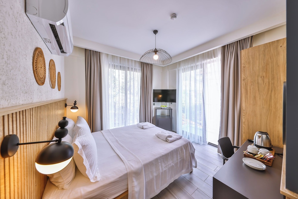 Standard Room, City View - Photo 5