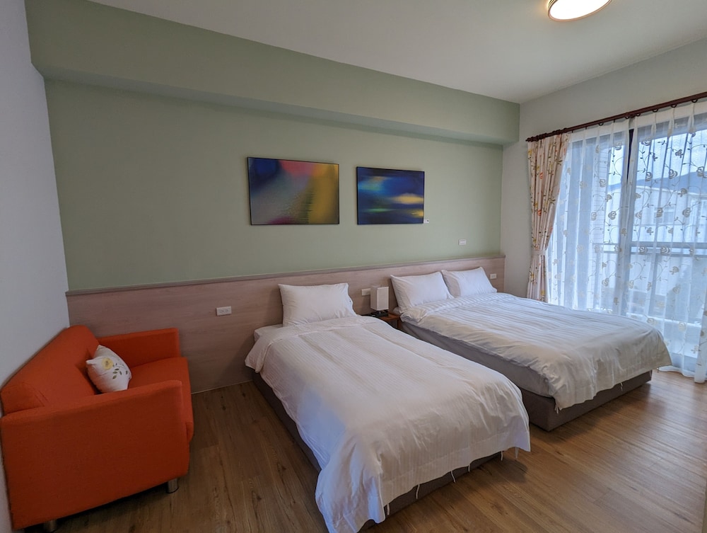 Triple Room, Mountain View photo 1