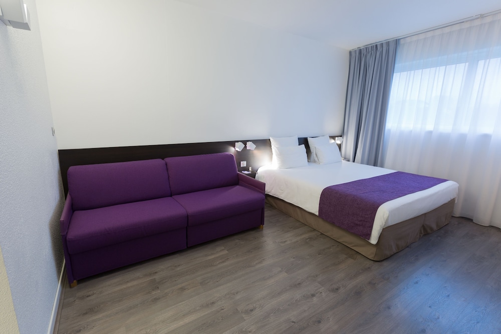 Classic Room, Multiple Beds - Photo 1