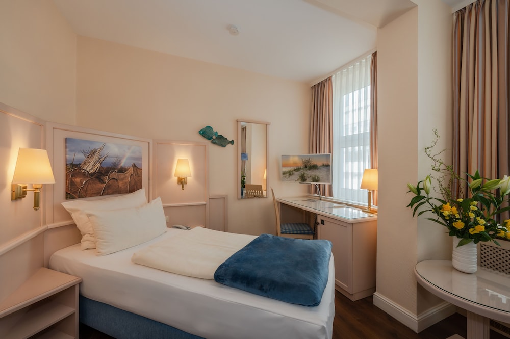 Single Room photo 3