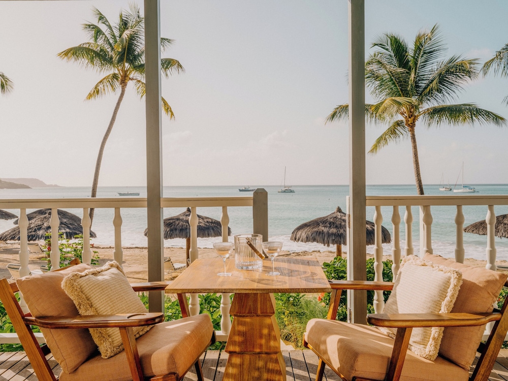 Double Room ( Medium Plus ) Beach View Balcony