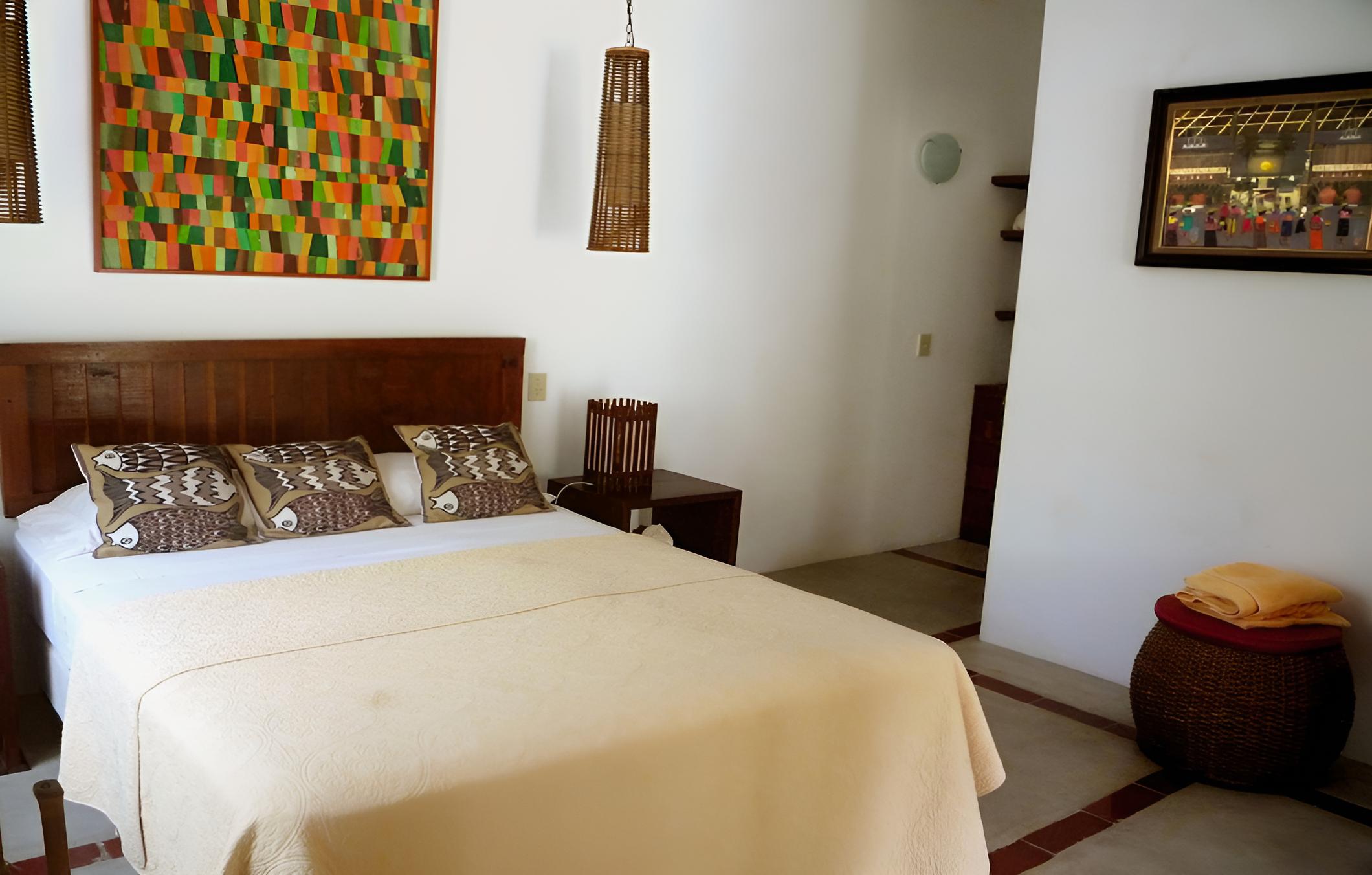 Basic Double Room, 1 Queen Bed, Non Smoking, Garden View photo 1