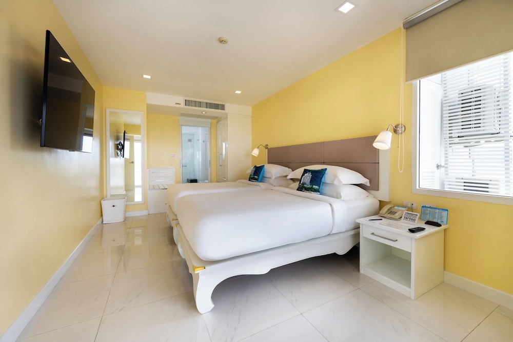 Royal Suite, 2 Bedrooms, Sea View - Photo 8