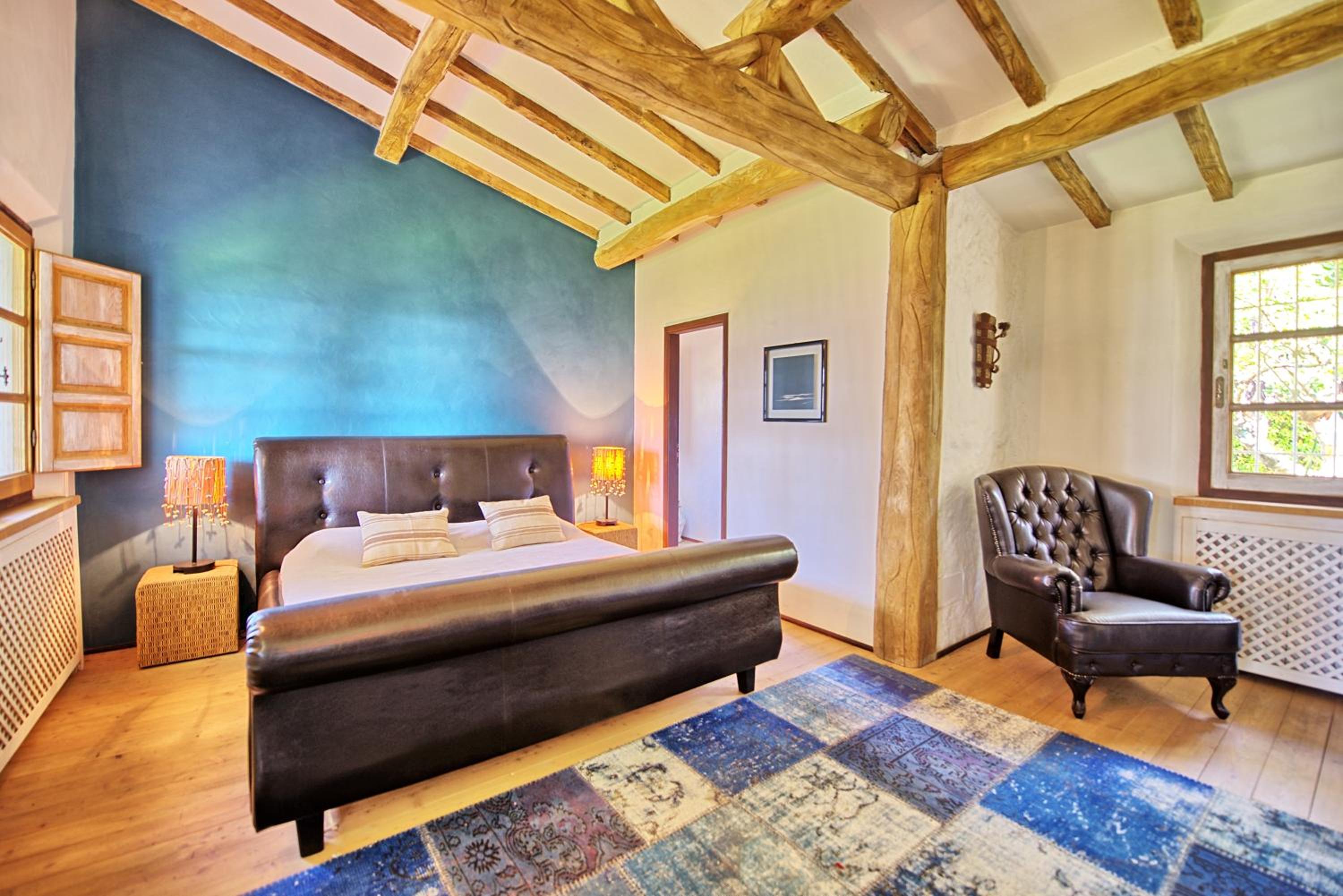 Three-Bedroom Villa photo 1