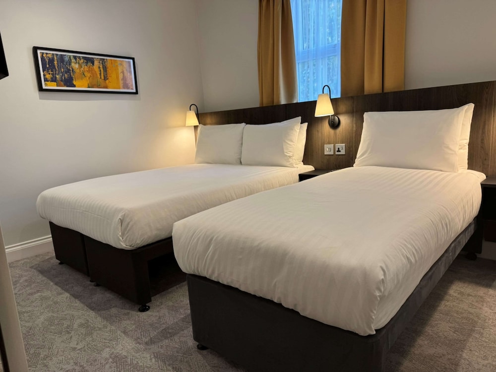 Standard Room, Multiple Beds, Non Smoking photo 1