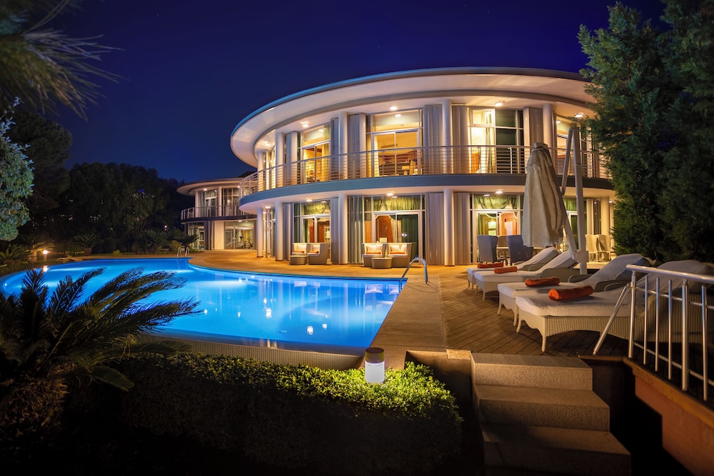 Villa Leo
