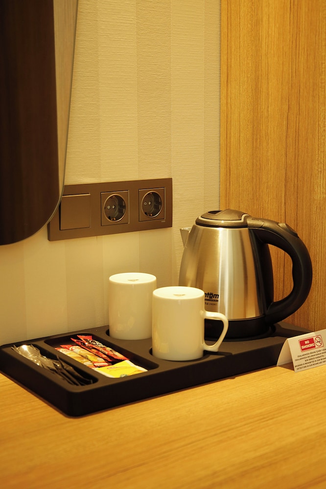 Deluxe Single Room, Non Smoking, City View photo 3