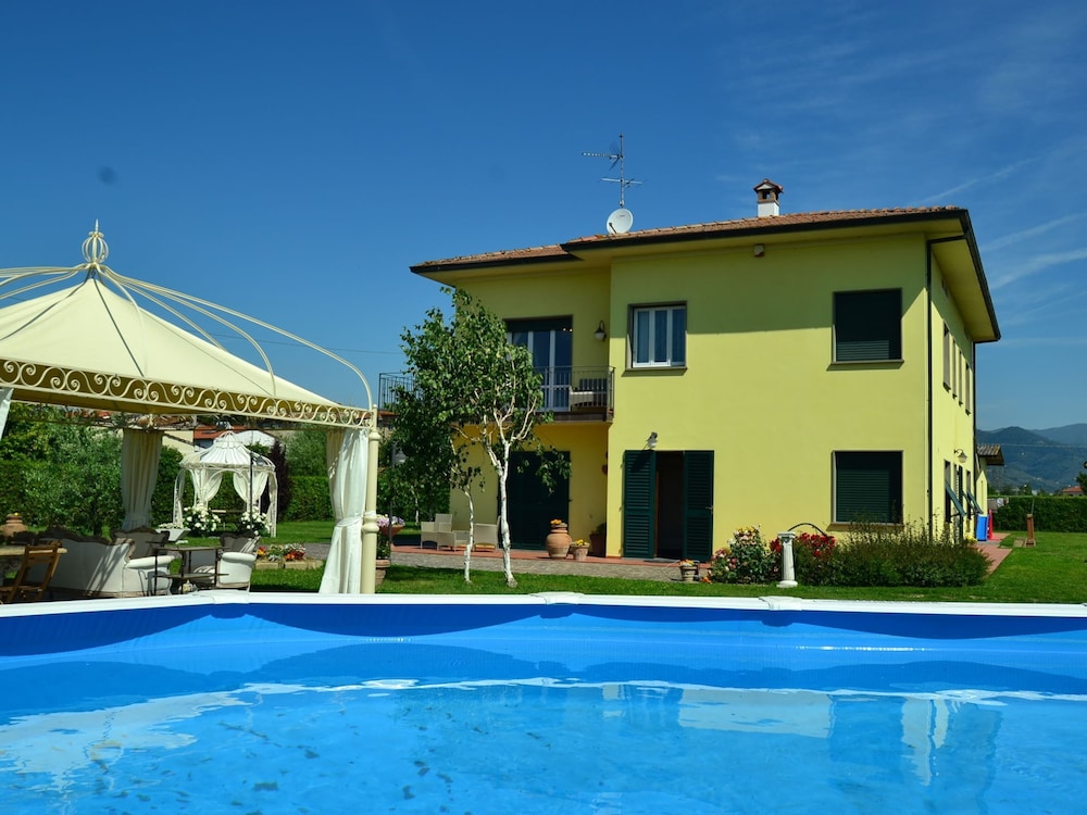House photo 1