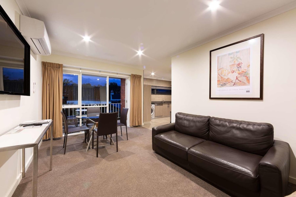 Superior Two Bedroom Apartment - Photo 1