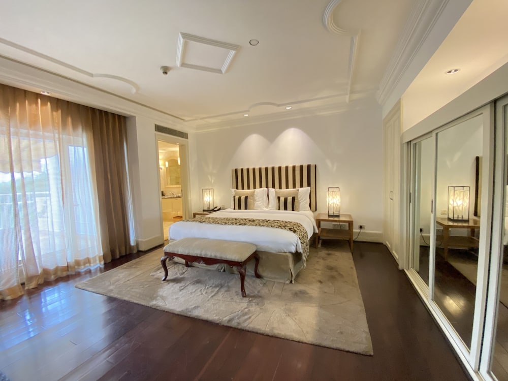 Suite, Non Smoking (Prestige Estate)