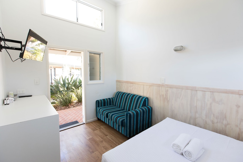 Standard Room, Non Smoking, Shared Bathroom (Backpackers Lodgings) photo 2