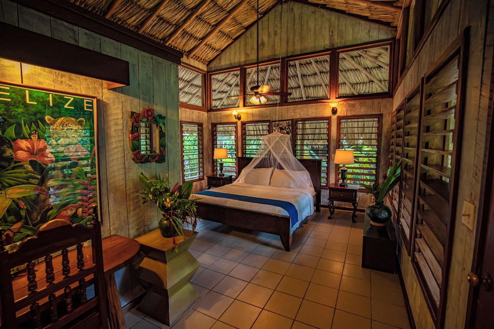 Deluxe Cabana (King) photo 3