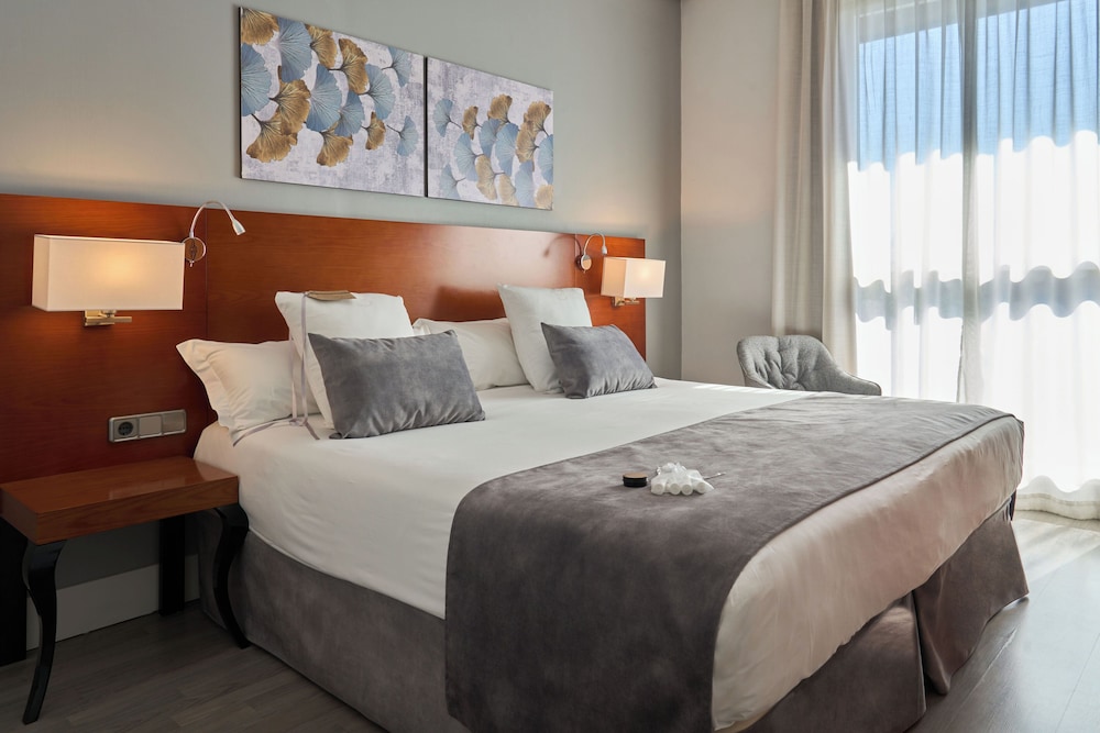Superior Double Room - Photo 1