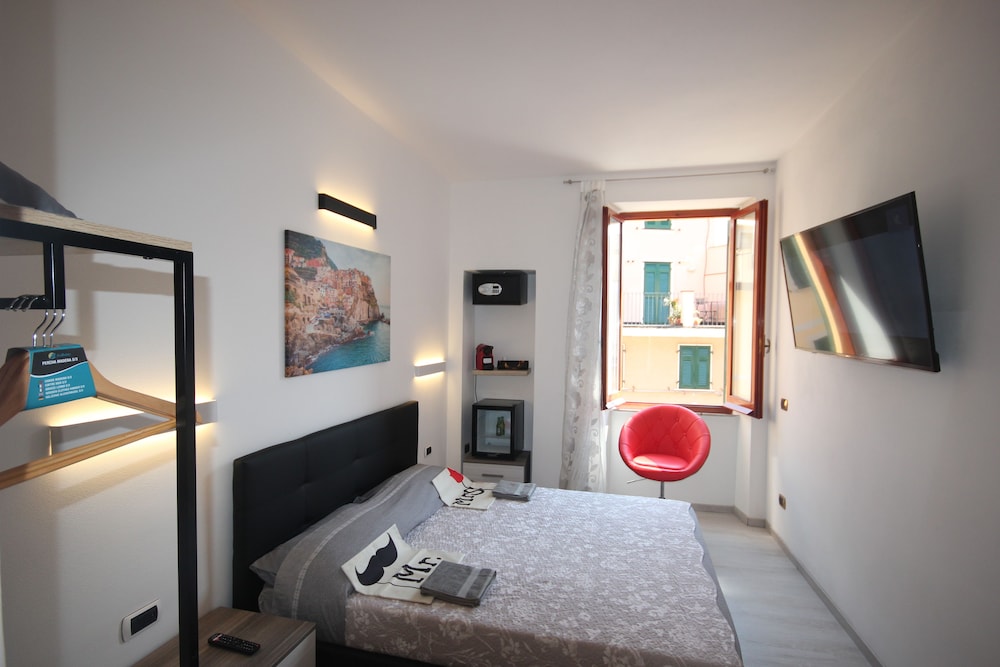 Luxury Room, Partial Sea View