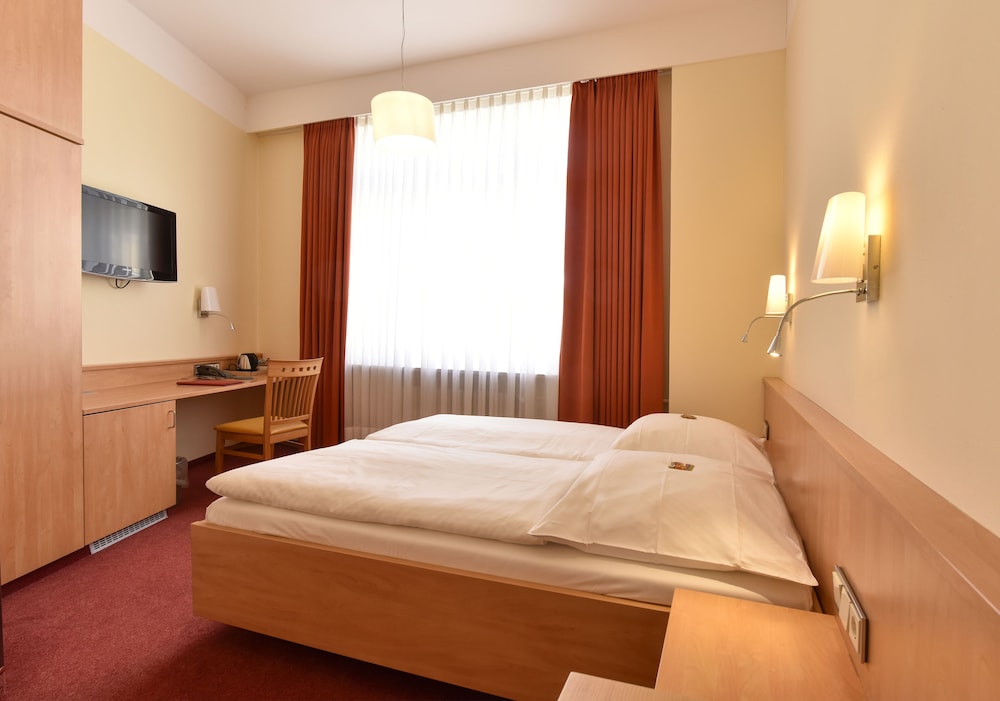 Classic Double Room photo 1