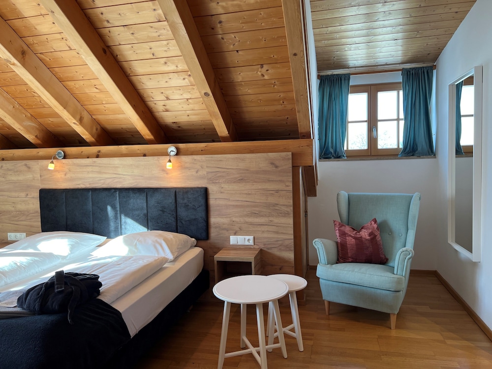 Deluxe Double Room, Balcony photo 3