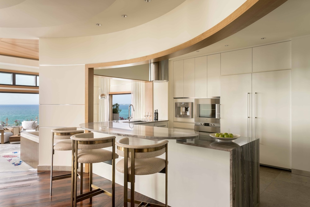 Grand Suite, 3 Bedrooms - Photo 2