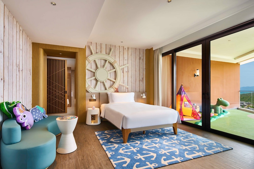 1 Bedroom Family Suite Ocean View Kids Theme