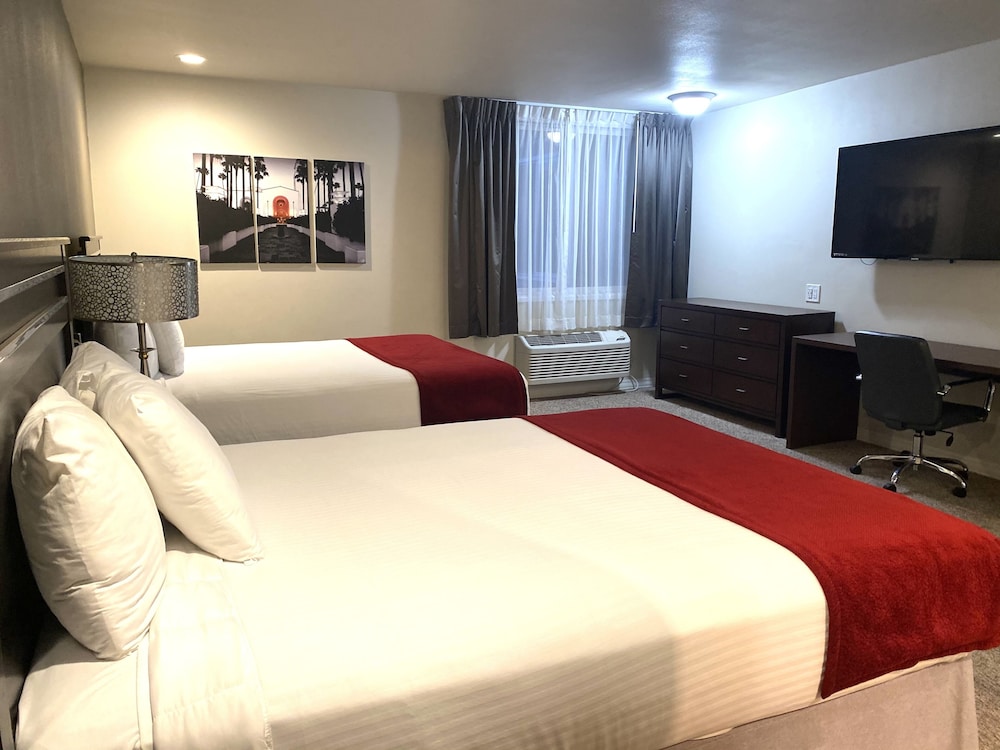 Deluxe Double Room, 2 Queen Beds