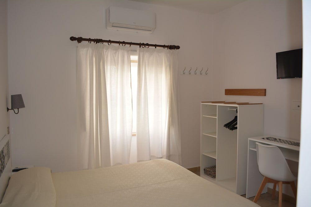 Basic Double Room