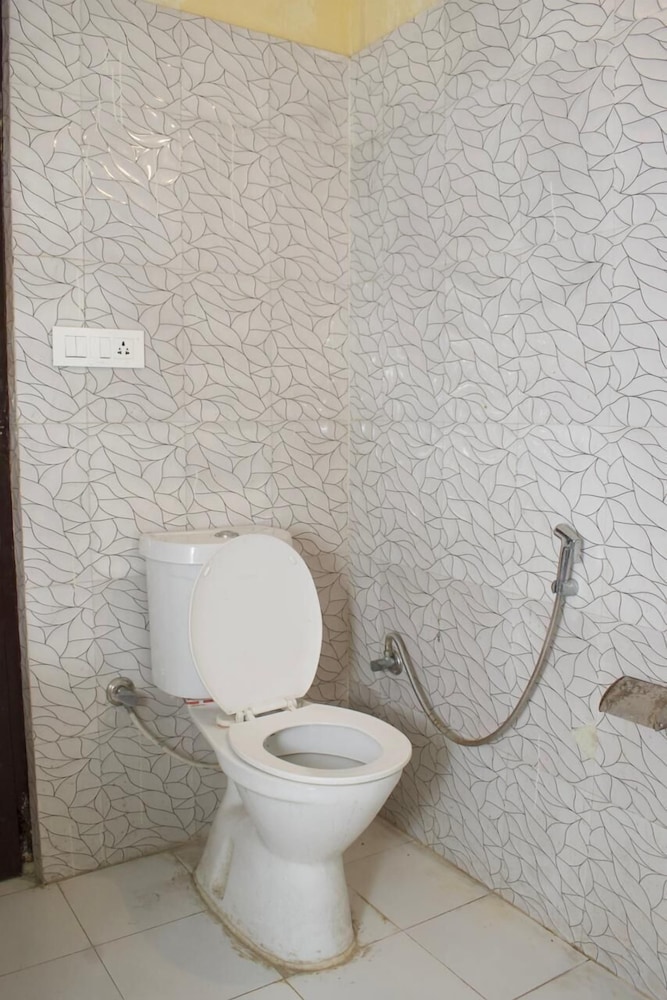 Standard Room photo 2