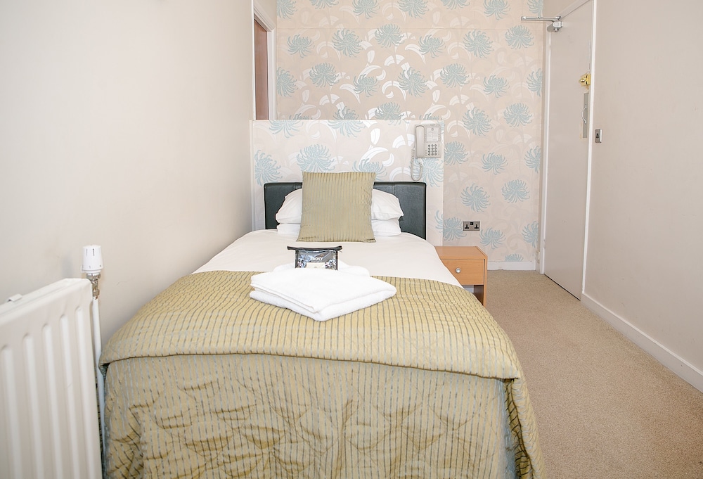 Single Room (Inland)