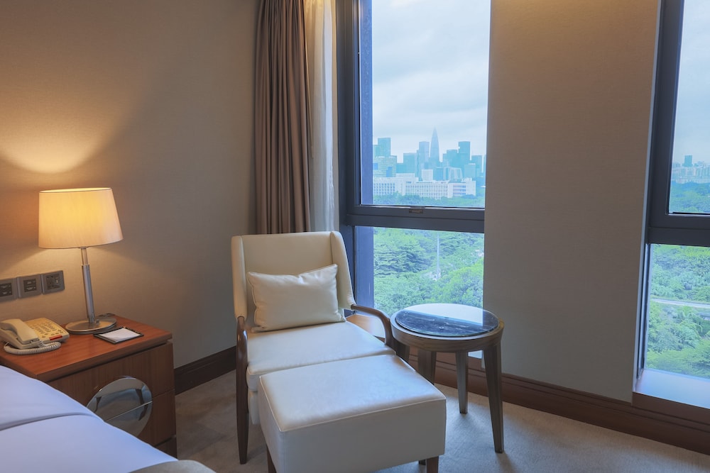 Superior Room, 1 King Bed