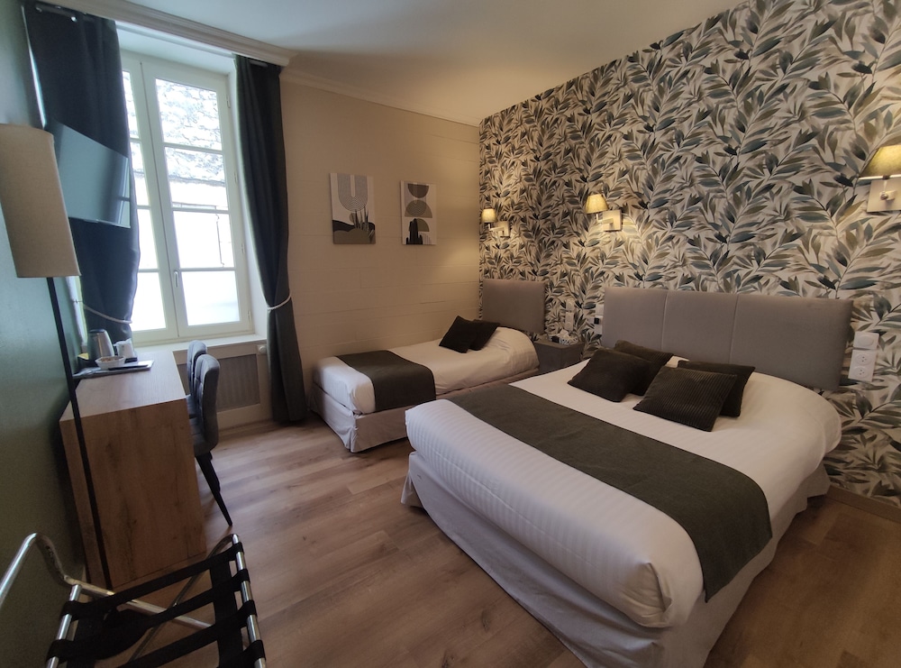 Classic Triple Room photo 1