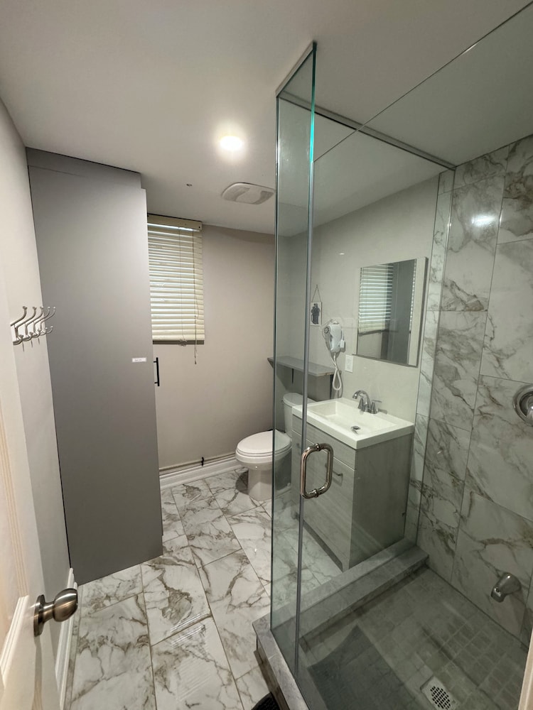 Two Bedrooms (Incl. 2 Twin) photo 3