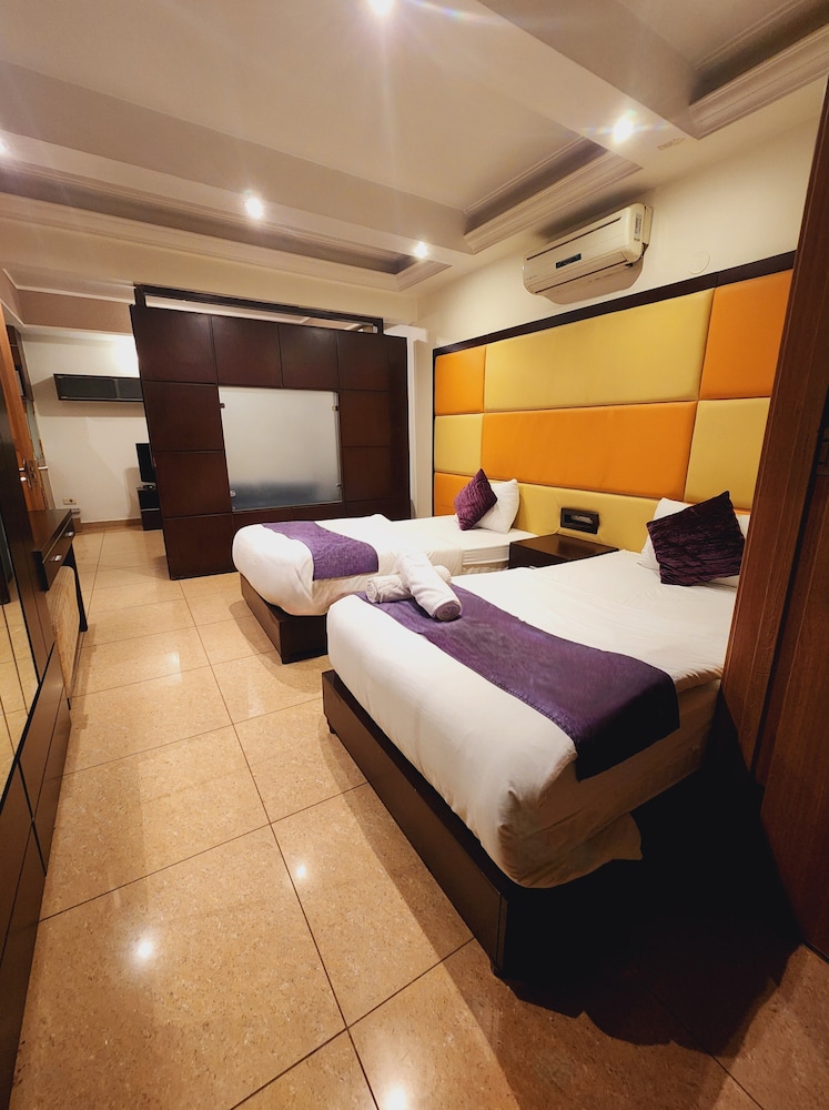 Executive Suite photo 1