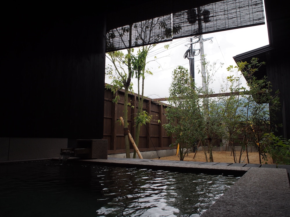 Private Building with Semi Open Air Bath - 4 photo 2