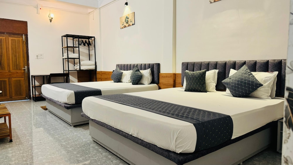 Deluxe Quadruple Room photo 1