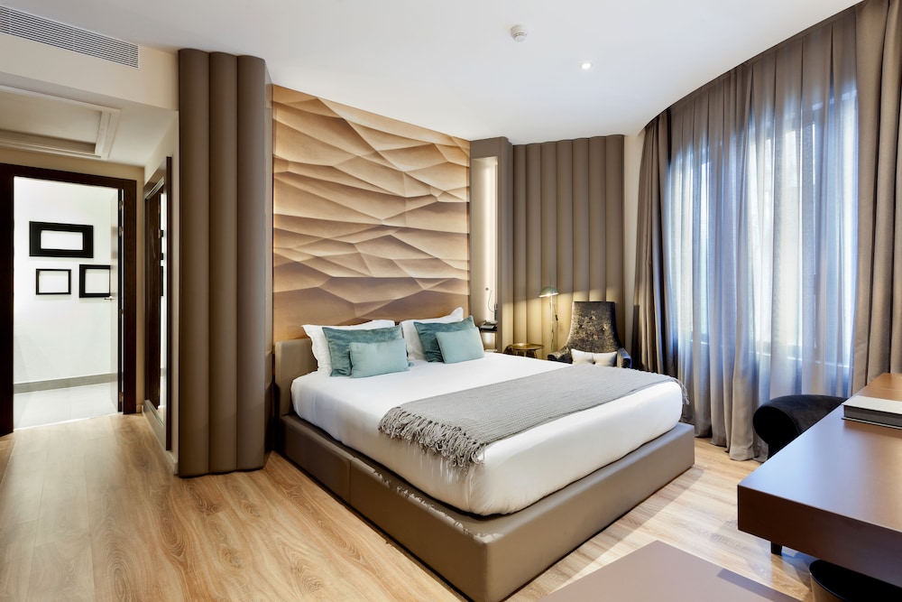 Condal Paseo de Gracia Room thumbnail 5