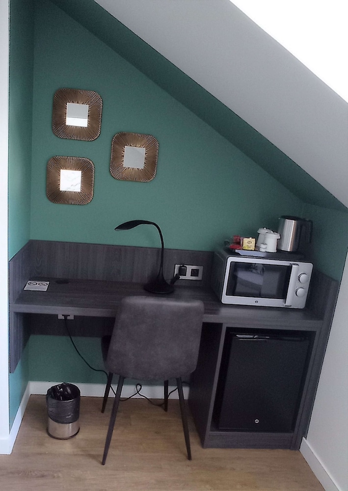 Studio, 2 Twin Beds - Photo 6