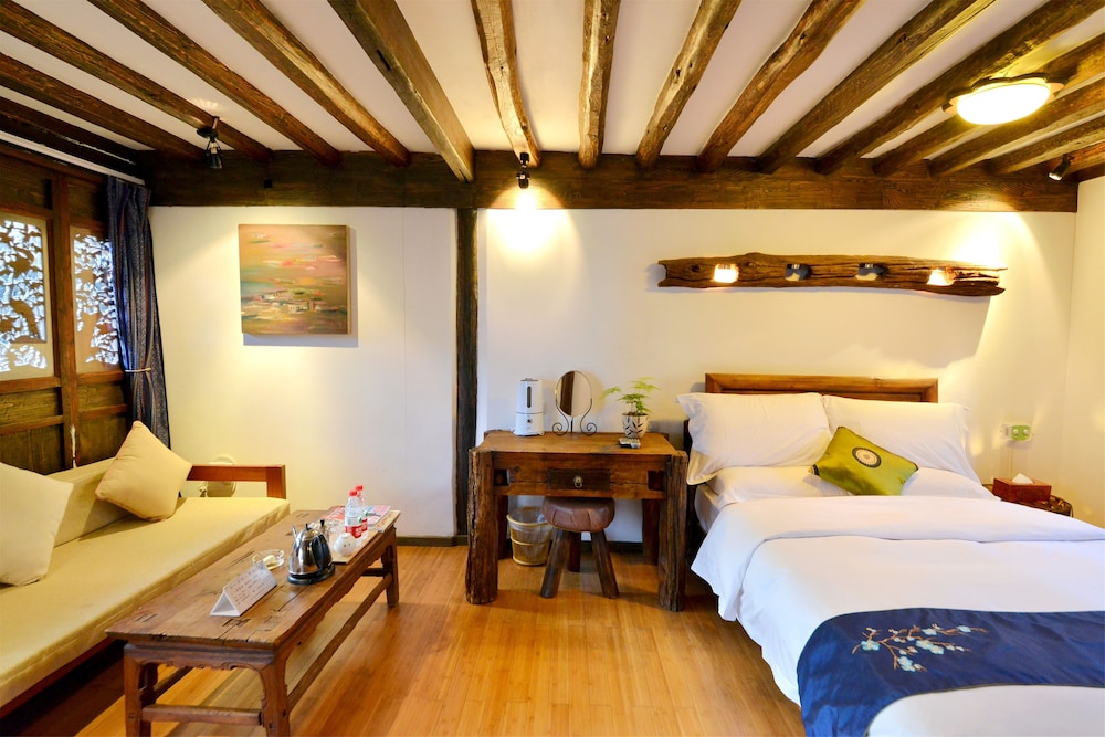 Room, 1 Queen Bed ( 5 )