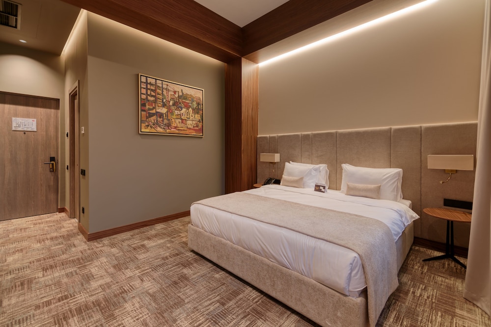 Comfort Room photo 2