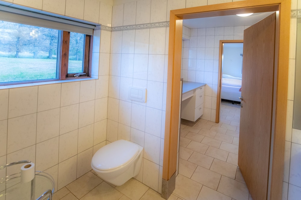 Apartment, 2 Bedrooms, Sea View (01) photo 2