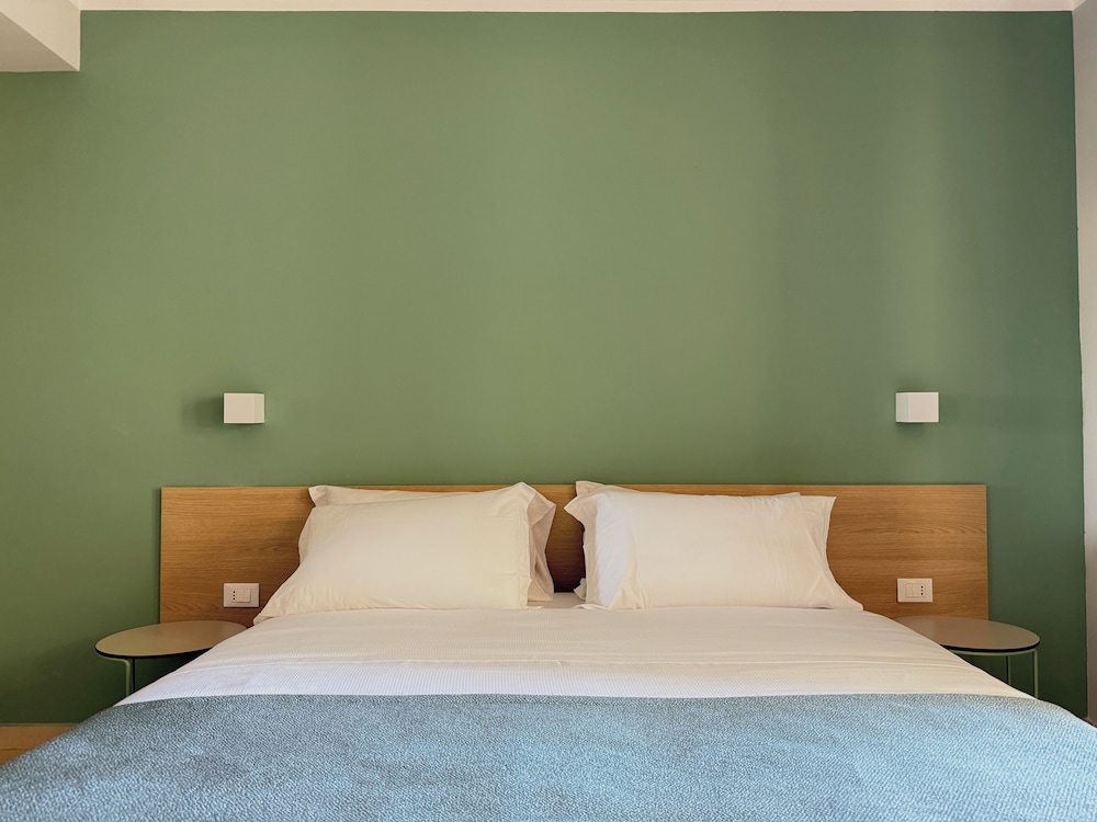 Panoramic Suite, Sea View - Photo 7