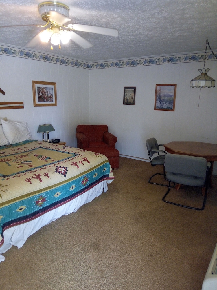 Standard Room photo 1
