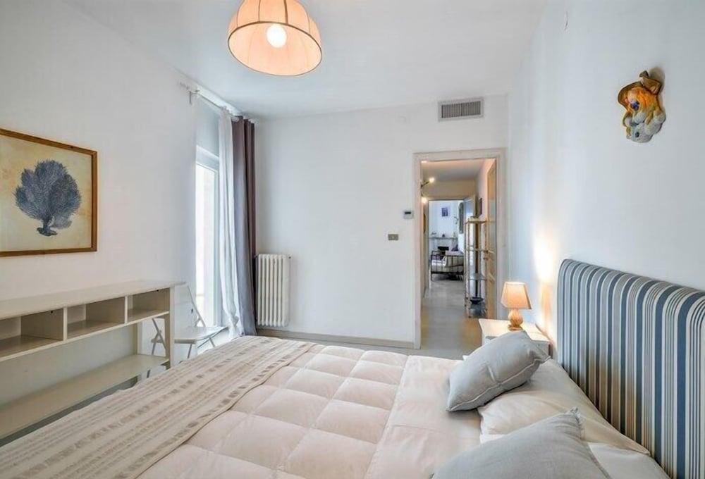 Basic Suite, 1 Bedroom, City View (Azzurra)