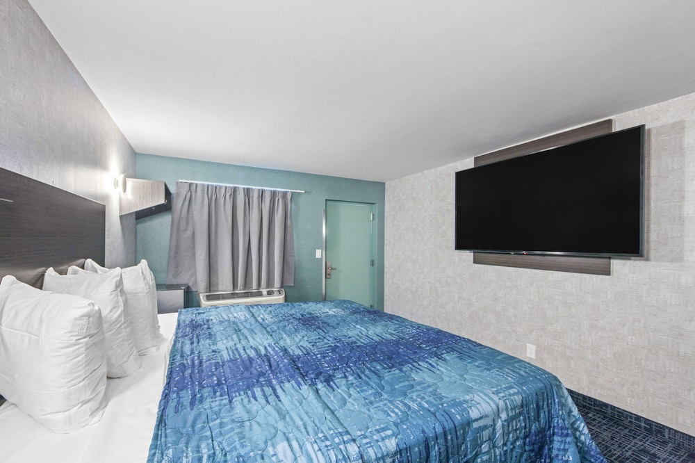 Deluxe Room - Photo 1