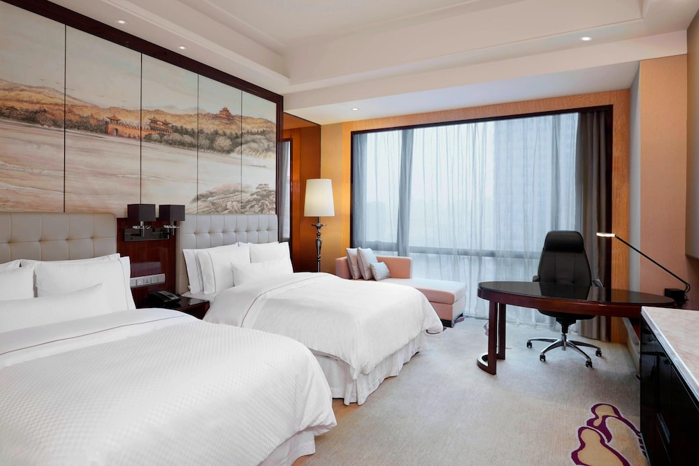 2 Twin/Single Beds, High Floor - 15th and above, Guest Room