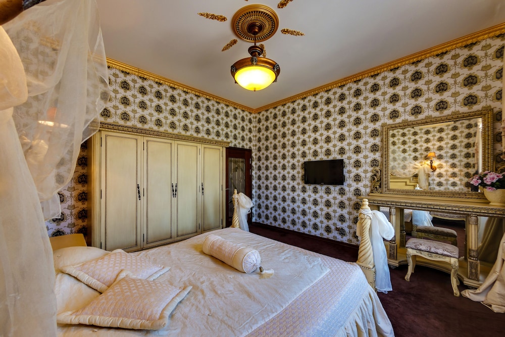 Royal Suite photo 3