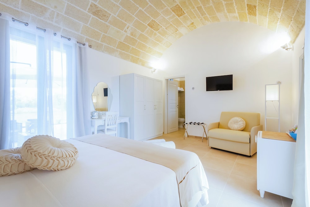 Deluxe Double Room photo 3