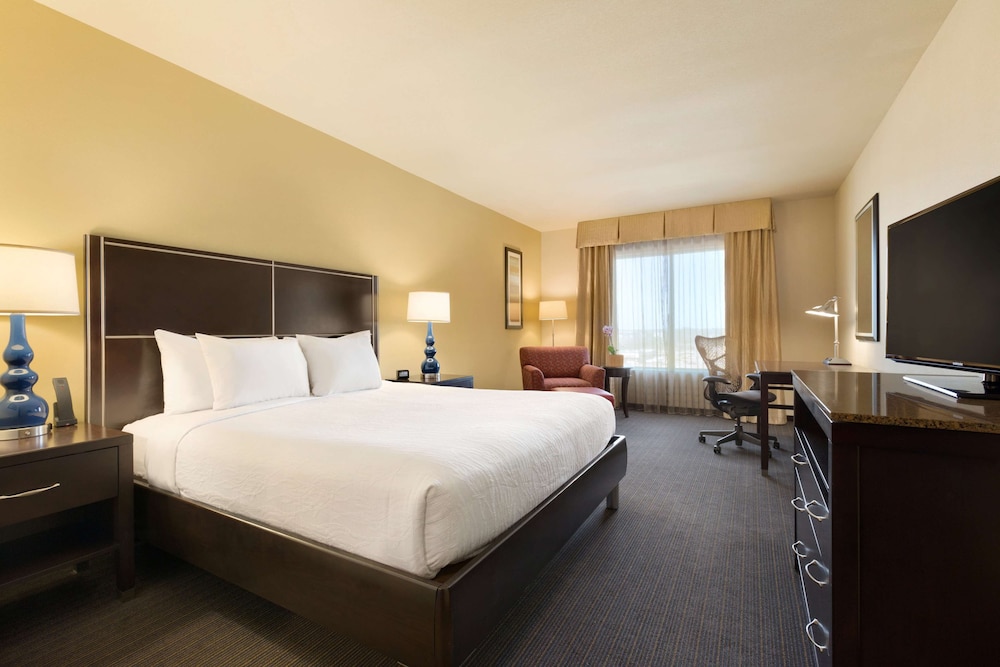 King Bed Extended Room